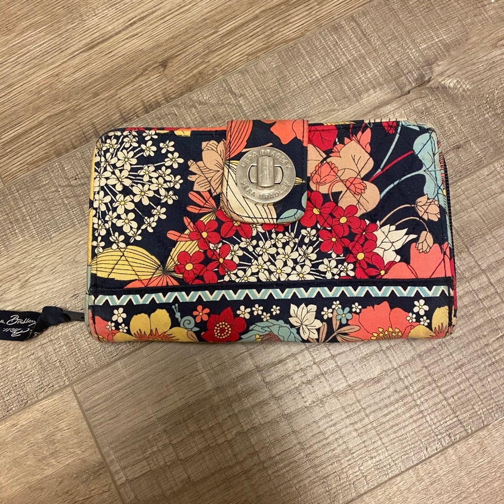 Vera Bradley Wallet